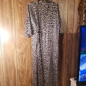 Vanity Fair night robe